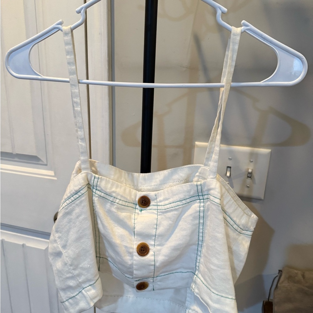 Ladies Akemi + Kin White Button-Up Crop Top, size 10z